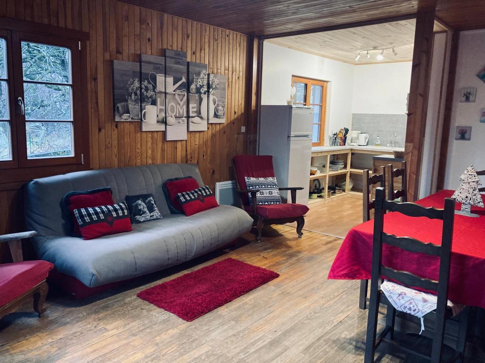 Camping, Hotel De Plein Air Les Cariamas Chateauroux-les-Alpes Exterior photo
